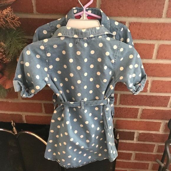 TWIN GIRLS POLO DRESSES 4T (or sold separately) - Picture 2 of 3